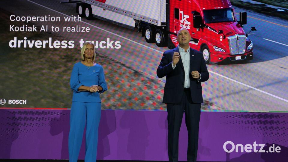 Auf der CES kündigte Bosch eine Kooperation mit dem Start-up Kodiak ‍AI, mit der man standardisierte Hard- und Software für ‍fahrerlose Lastwagen entwickeln will. Bild: Christoph Dernbach/dpa
