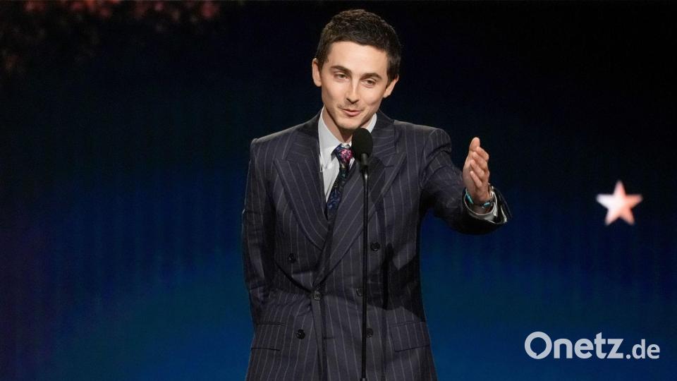 Timothée Chalamet wird in seiner Dankesrede ungewohnt privat. Bild: Chris Pizzello/Invision/AP/dpa