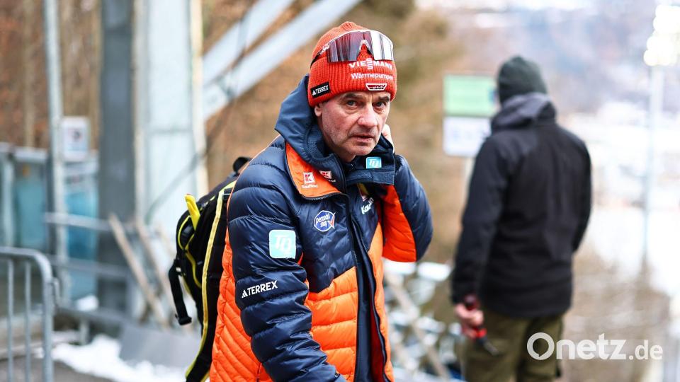 Bundestrainer ohne Tournee-Sieg: Stefan Horngacher hört im März auf. Bild: Daniel Karmann/dpa