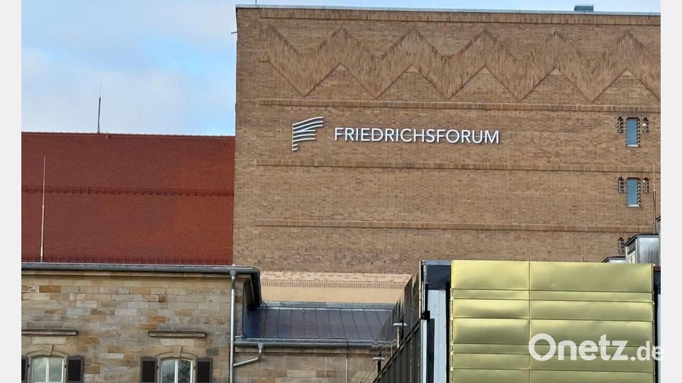 Das Friedrichsforum in Bayreuth soll nach fast zehn Jahren Bauzeit 2026 endlich öffnen. Bild: Kathrin Zeilmann/dpa