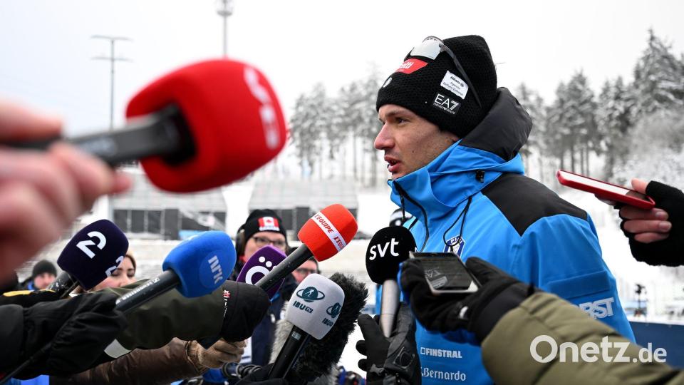Beantwortete trotz seiner Trauer die Fragen der Jounalisten: Tommaso Gicaomel. Bild: Hendrik Schmidt/dpa