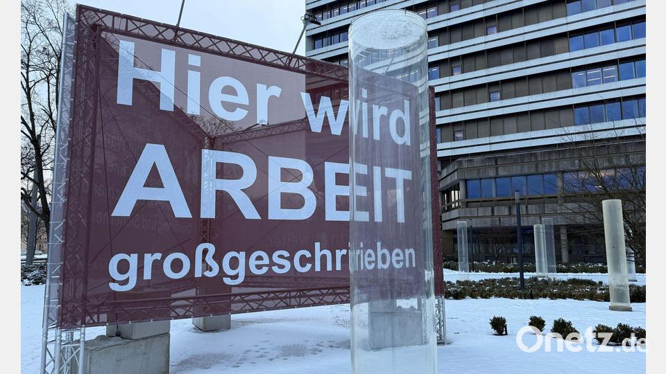Im Dezember steigt die Arbeitslosigkeit: Betriebe stellen vor dem Jahresende weniger ein und in der kalten Jahreszeit gibt es weniger Außenjobs. Bild: Irena Güttel/dpa