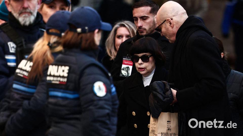Mathieu und Bardot nannten sich in letztem Telefonat Schwestern. Bild: Thibaud Moritz/AFP/dpa