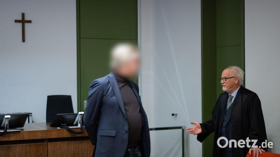 Ein früherer Mitarbeiter des Bistums Eichstätts verwaltete Millionen - und steht nun wegen Untreue und Bestechlichkeit vor Gericht. Bild: Lukas Barth-Tuttas/dpa