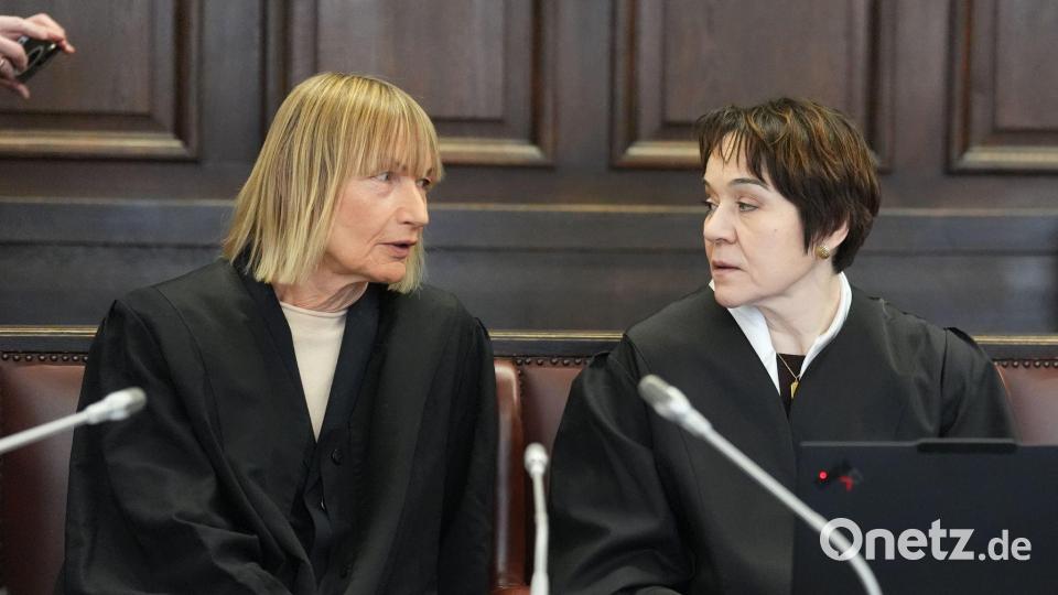 Die Verteidigerin des Angeklagten nennt die Vorwürfe haltlos und konstruiert. Bild: Marcus Brandt/Pool dpa/dpa