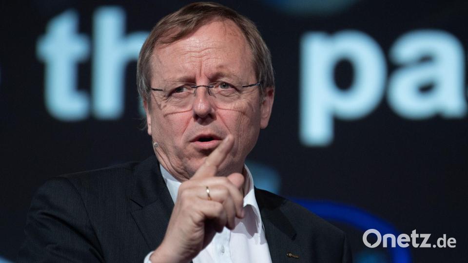 Der ehemalige Esa-Chef Jan Wörner hält das gesundheitliche Risiko von Marsflügen für sehr hoch. (Archivbild) Bild: Soeren Stache/dpa