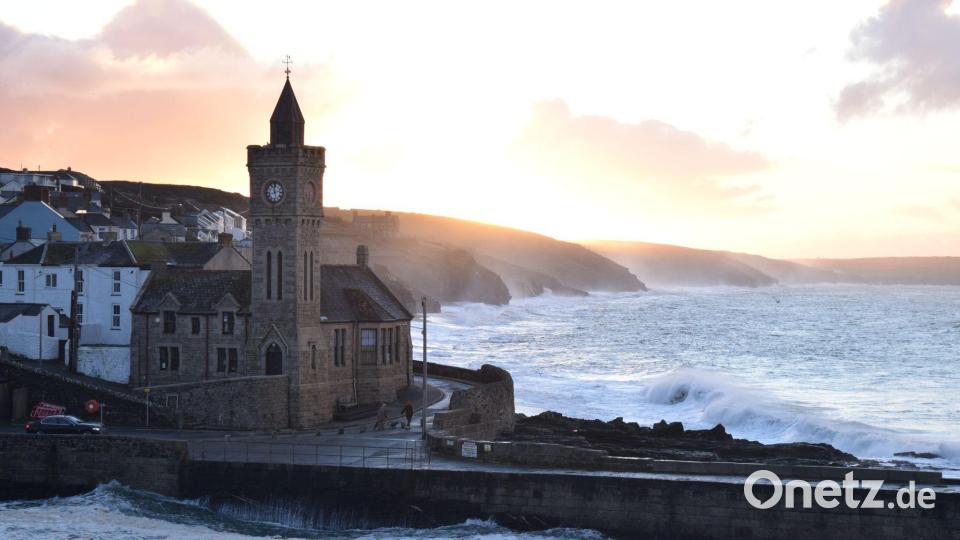 In Großbritannien tobt „Goretti“ ebenso. Wie hier an der Küste von Cornwall. Bild: Danielle Hutchinson/PA Wire/dpa