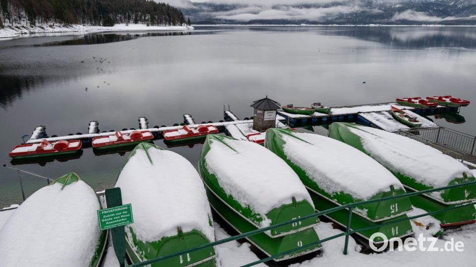 Bootfahren ist derzeit eher nicht möglich. Bild: Peter Kneffel/dpa
