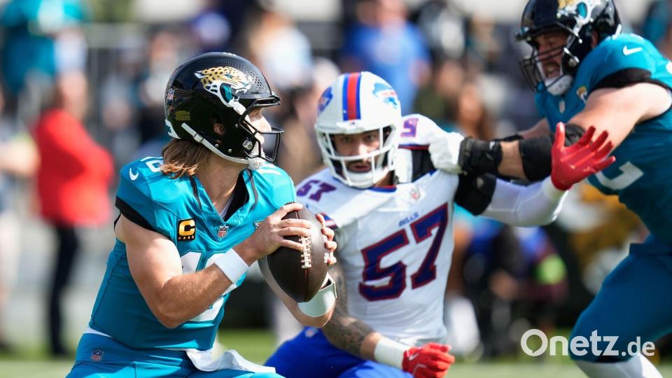 Für die Jaguars um Trey Lawrence ist die Saison beendet. Bild: John Raoux/AP/dpa