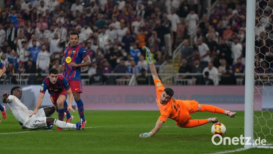 Der Treffer von Vinicius reichte Real nicht. Bild: Altaf Qadri/AP/dpa