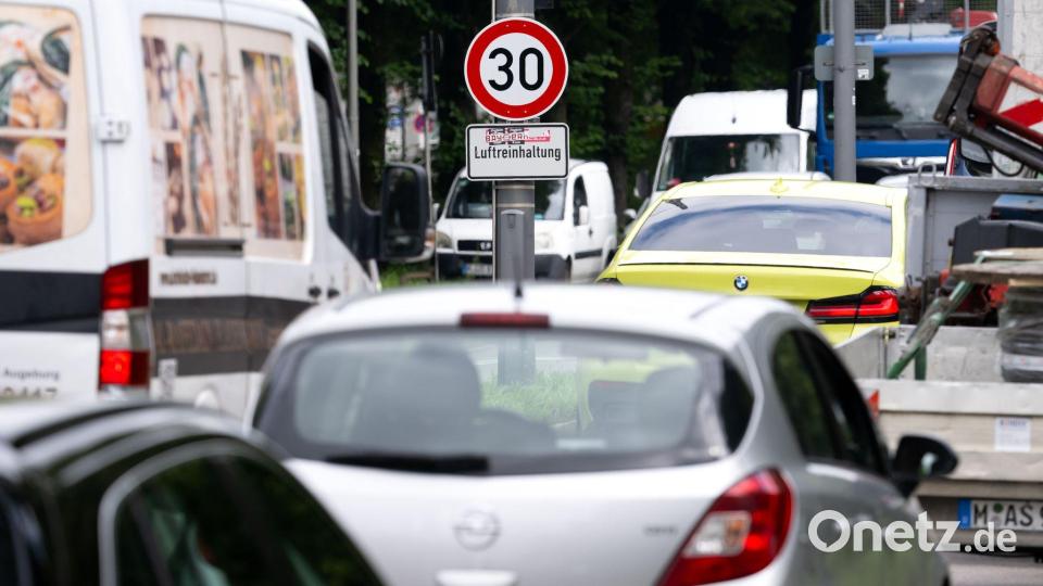 Seit Juni 2024 galt auf einem Abschnitt des Mittleren Rings Tempo 30. (Archivbild) Bild: Sven Hoppe/dpa