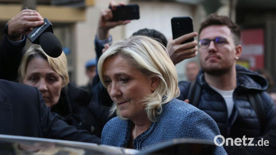 Le Pen kritisierte ihre Verurteilung in erster Instanz harsch. (Archivbild) Bild: Thomas Padilla/AP/dpa