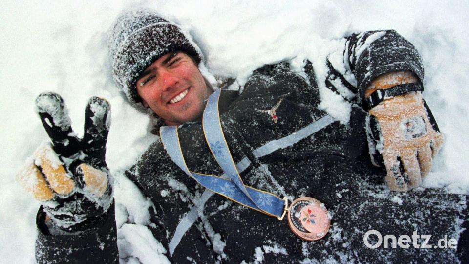 Ueli Kestenholz feierte 1998 den Gewinn von Olympia-Bronze. (Archivbild) Bild: Alessandro Della Valle/KEYSTONE/dpa