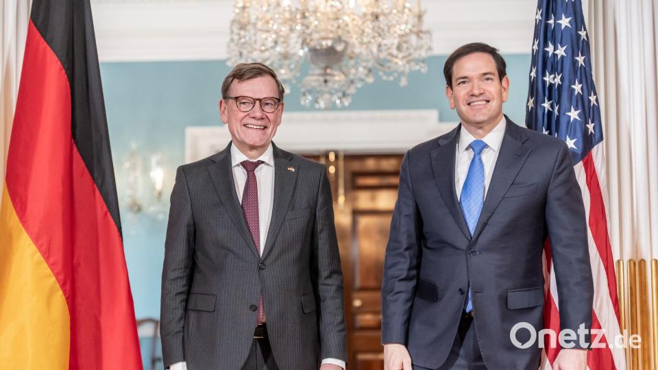 Beim Gespräch von Außenminister Johann Wadephul (l., CDU) mit seinem US-Kollegen Marco Rubio geht es auch um die Drohungen von US-Präsident Donald Trump gegen Grönland. Bild: Michael Kappeler/dpa