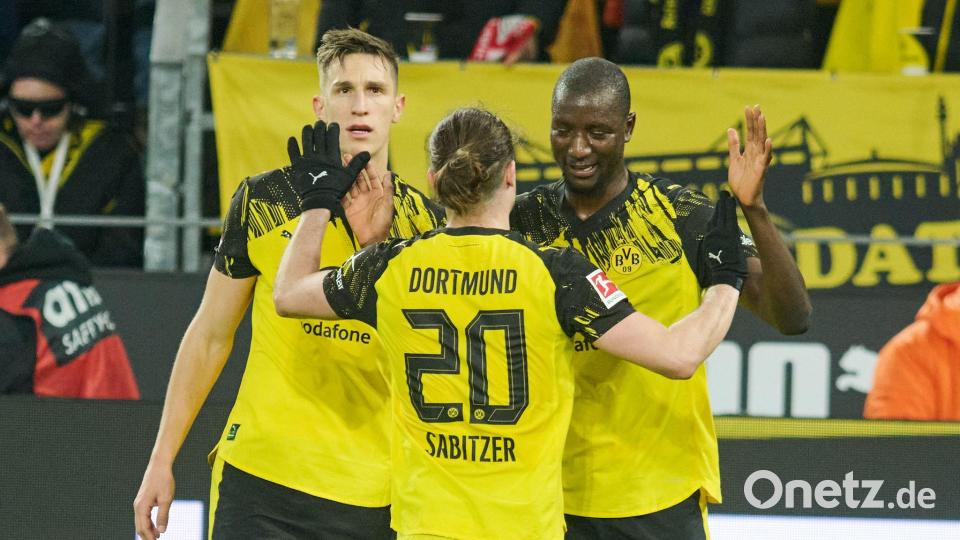 Serhou Guirassy (r) hatte gegen Werder Grund zur Freude. Bild: Bernd Thissen/dpa