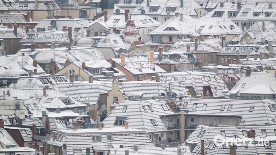 Schnee über Stuttgart: Auch in Baden-Württemberg werden deutlich höhere Heizkosten erwartet Bild: Marijan Murat/dpa