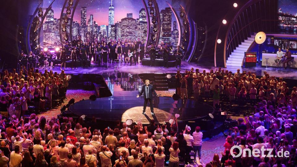 Emotionen wecken - für Howard Carpendale ein wichtiges Anliegen bei seinen Konzerten. (Archivbild) Bild: Bernd Thissen/dpa