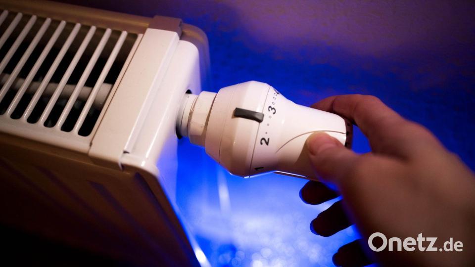 Viele Verbraucher drehen in diesen Tagen die Heizung besonders hoch Bild: Sina Schuldt/dpa