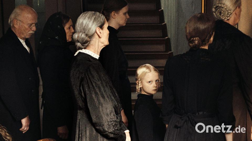 Der Film „In die Sonne schauen“ spielt auf einem Bauernhof in der Altmark. Bild: Hanna Heckt/Studio Zentral/dpa