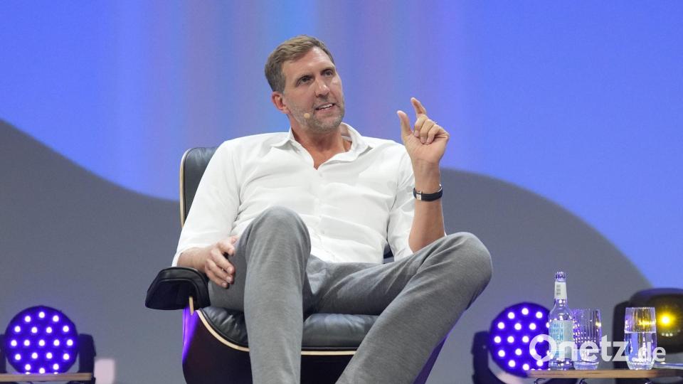 Nowitzki hat mit beiden Spielern zusammengespielt. (Archivbild) Bild: Marcus Brandt/dpa