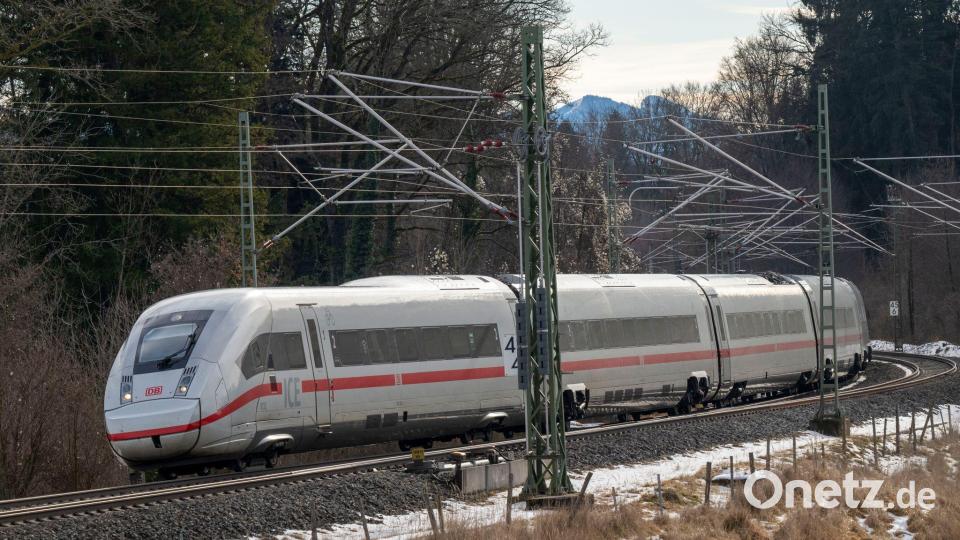 Ein Gleisneubau im Inntal soll in der Zukunft schnellere Zugverbindungen über den Brenner nach Italien bringen. Bild: Peter Kneffel/dpa