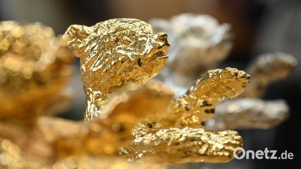 Trophäen stehen während eines Pressetermins zu der Produktion der Berlinale Bären in der Bildgießerei Hermann Noack. Die Berlinale 2026 findet vom 12. bis 22. Februar statt. Bild: Britta Pedersen/dpa