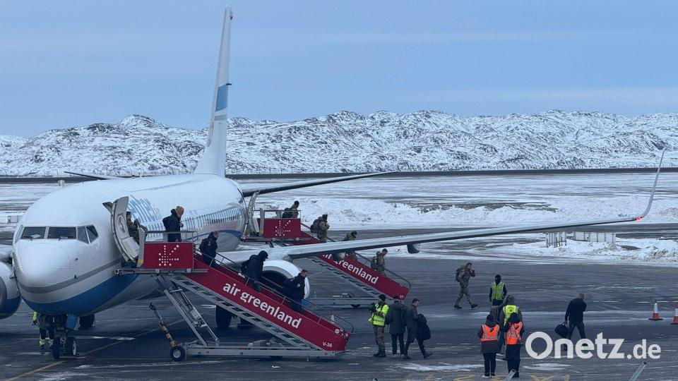 Bundeswehr-Team kommt abends auf Grönland an Bild: Julia Wäschenbach/dpa