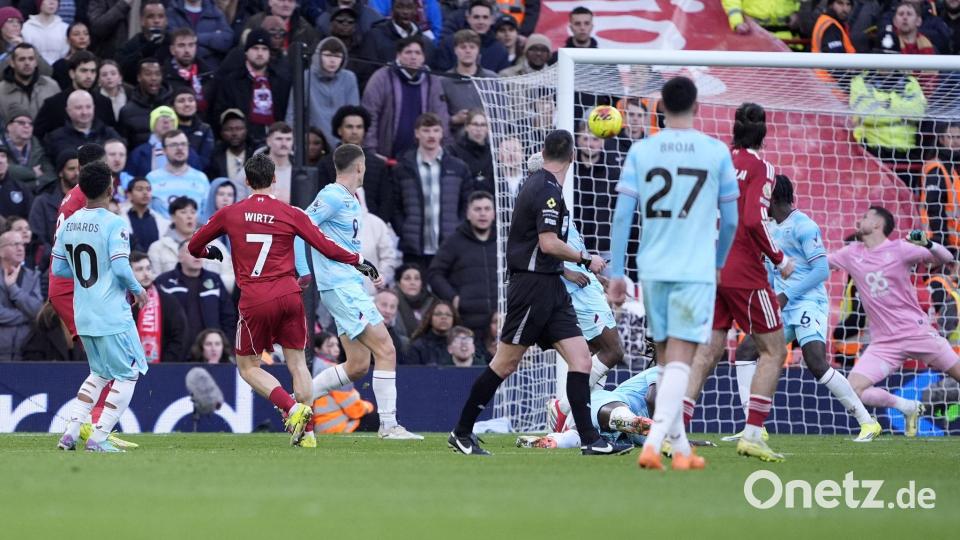 Florian Wirtz (7) traf mit einem fulminanten Schuss zum 1:0. Bild: Peter Byrne/PA Wire/dpa