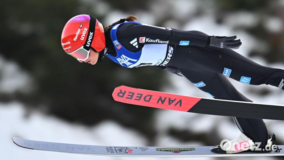 Nathalie Armbruster ist in Oberhof die beste deutsche Kombiniererin. Bild: Hendrik Schmidt/dpa