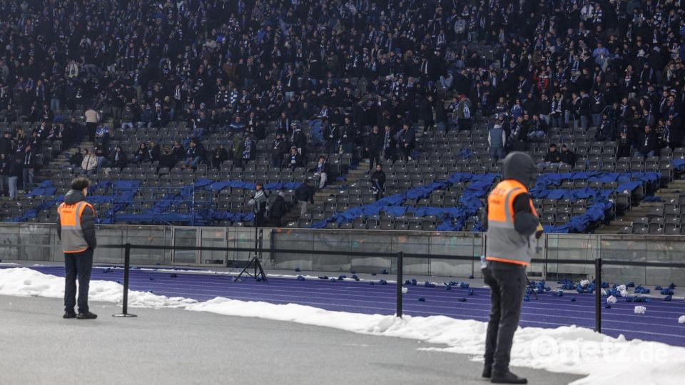 Protest der Hertha-Fans im Olympiastadion. Bild: Andreas Gora/dpa