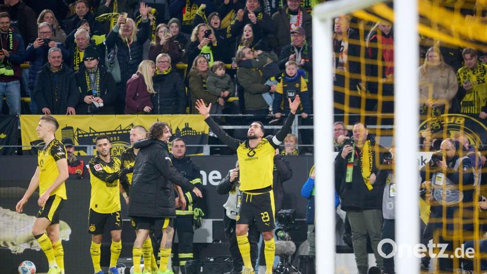 BVB-Kapitän Emre scheint sich bei höheren Mächten für die effiziente BVB-Ausbeute zu bedanken Bild: Bernd Thissen/dpa