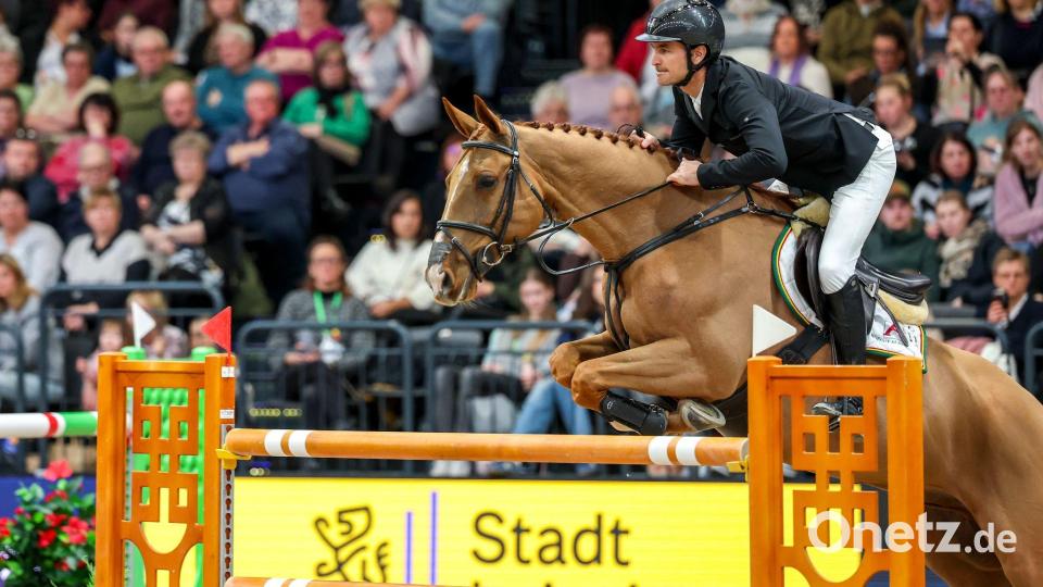 Der Schweizer Steve Guerdat gewann das Springen. Bild: Jan Woitas/dpa