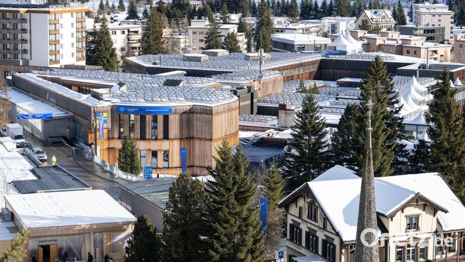 Der Kongress in dem beschaulichen Städtchen dient als Fieberthermometer der Weltpolitik. Bild: Andreas Becker/KEYSTONE/dpa