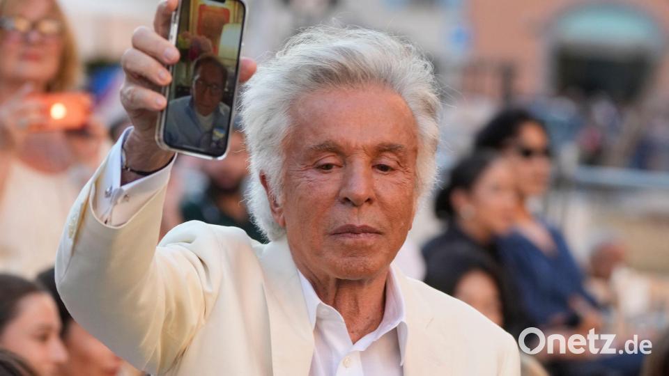 Giancarlo Giammetti, Mitbegründer des italienischen Modeunternehmens Valentino, sagte, Valentino sei „von der alten Schule“ gewesen. Bild: Gregorio Borgia/AP/dpa
