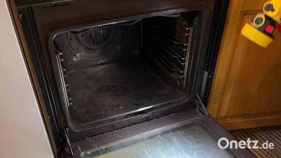Den Backofen solle man nun nicht mehr für Lebensmittel benutzen, so die Polizei. Bild: Drexler/Polizeiinspektion Schwandorf/dpa