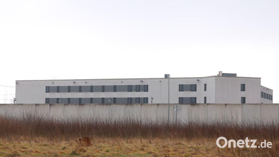 Ausgelegt ist das Gefängnis für etwas mehr als 600 Strafgefangene. (Archivbild) Bild: Karl-Josef Hildenbrand/dpa