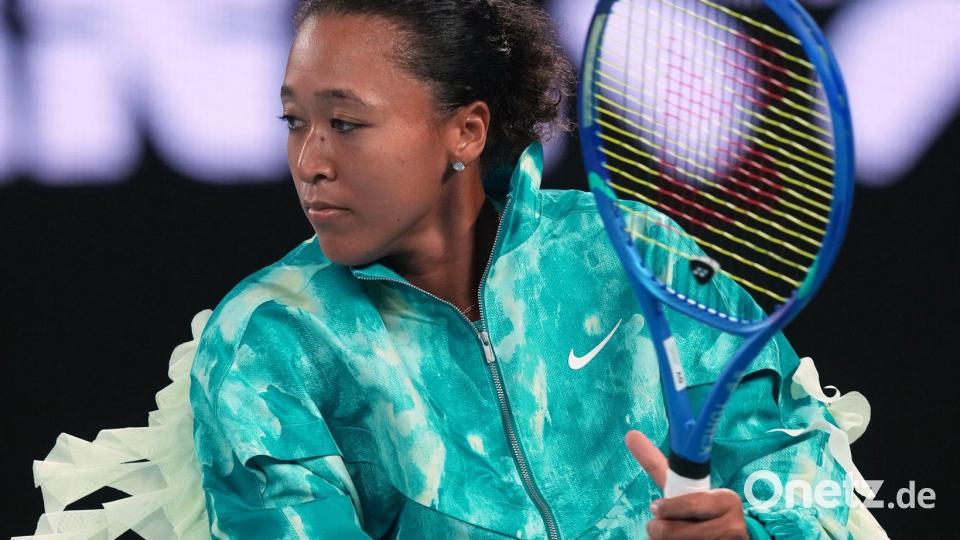 Naomi Osaka beim Einspielen. Bild: Asanka Brendon Ratnayake/AP/dpa