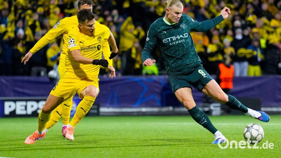 Bei der Rückkehr von Erling Haaland (rechts) nach Norwegen setzte es für Manchester City einen Dämpfer Bild: Fredrik Varfjell/NTB/dpa