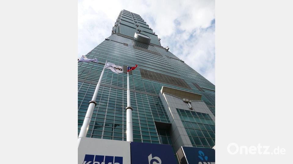 Alex Honnold will dort hinaufklettern - ohne Absicherung. Bild: picture alliance / dpa