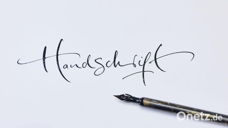 Ob eckig, geschwungen, links oder rechts geneigt - jede Handschrift ist einzigartig. Bild: Georg Wendt/dpa