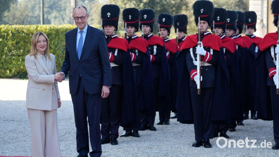 Kanzler Merz und Ministerpräsidentin Giorgia Meloni verstehen sich immer besser. Bild: Gregorio Borgia/AP/dpa