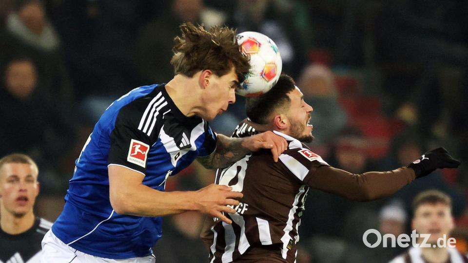 Vuskovic agierte gewohnt abwehrstark und torgefährlich. Bild: Christian Charisius/dpa