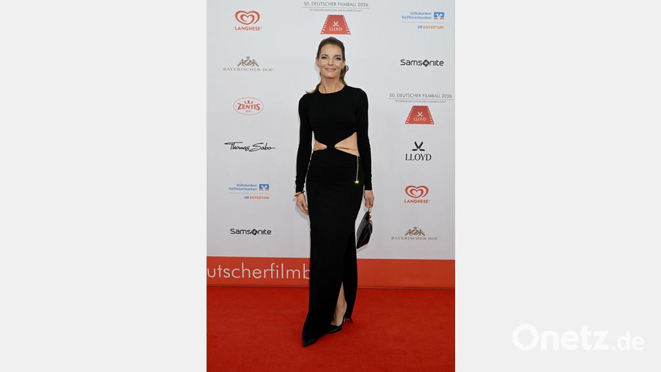 Yvonne Catterfeld schaute ebenfalls vorbei, Bild: Felix Hörhager/dpa