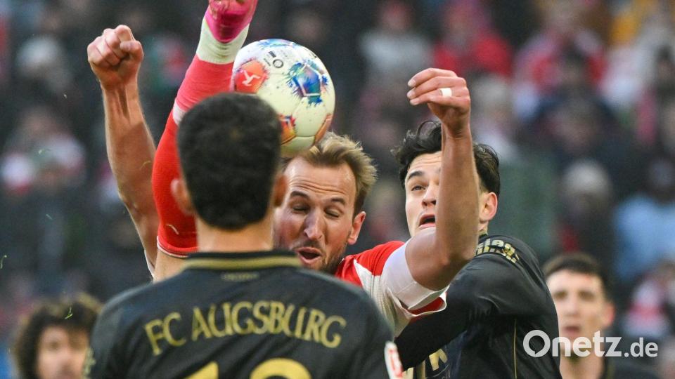 Als Kapitän ging Harry Kane (m) mit viel Einsatz voran - ein Tor glückte ihm nicht. Bild: Peter Kneffel/dpa