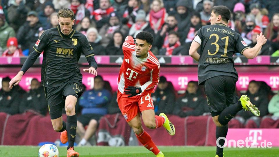 Arthur Chaves feiert einen Einstand nach Maß beim FC Augsburg. Bild: Peter Kneffel/dpa