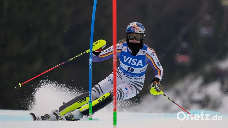 Emma Aicher gilt bei Olympia als Medaillenkandidatin in mehreren Disziplinen. Bild: Giovanni Auletta/AP/dpa