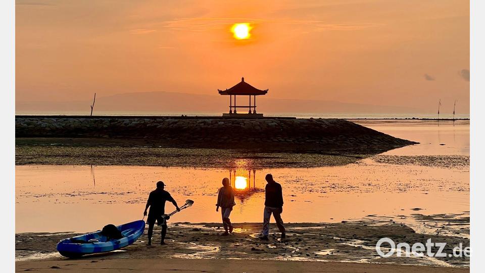 Für viele ist Bali das Traumziel schlechthin - aber der Massentourismus macht der "Insel der Götter" zu schaffen. (Archivbild) Bild: Carola Frentzen/dpa
