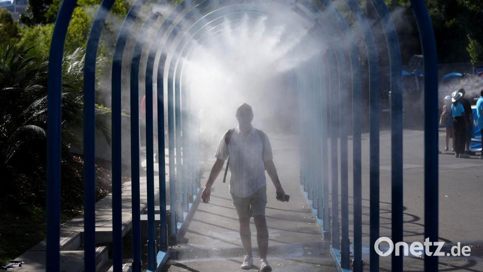 In den kommenden Tagen erwarten Meteorologen in Victoria und anderen Landesteilen Rekordwerte. Bild: Dita Alangkara/AP/dpa
