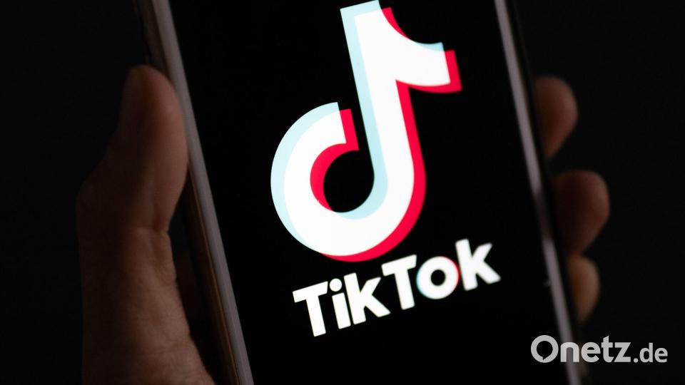 Die Plattform Tiktok hat in Deutschland viele junge Nutzerinnen und Nutzer. (Symbolbild) Bild: Monika Skolimowska/dpa