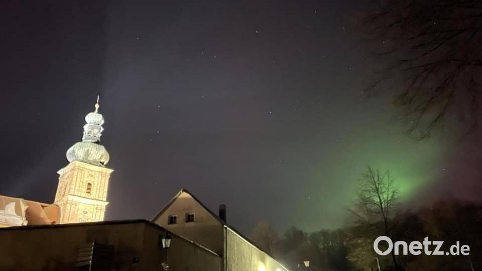 Aurora, eingefangen auf dem Mariahilfberg in Amberg. Bild: Claudia Maria Riedl